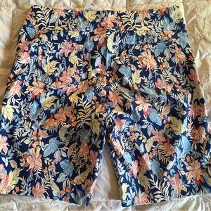 J. McLaughlin Masie Shorts 9” inseam Bermuda Floral Sz 14 NWT